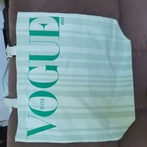 Vogue Tote Green Stripped 2023 Brand Collective